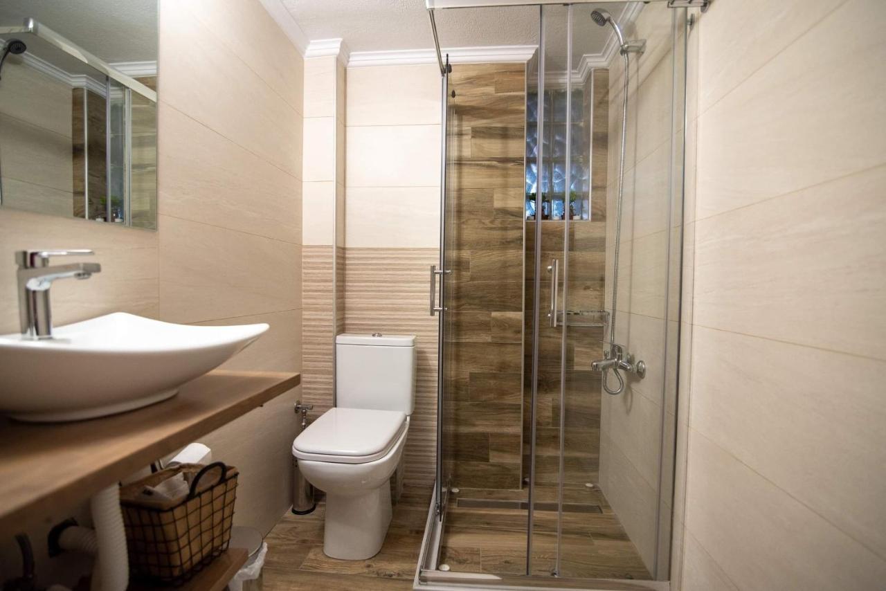 Boheme And Style Apartment Preveza Bagian luar foto