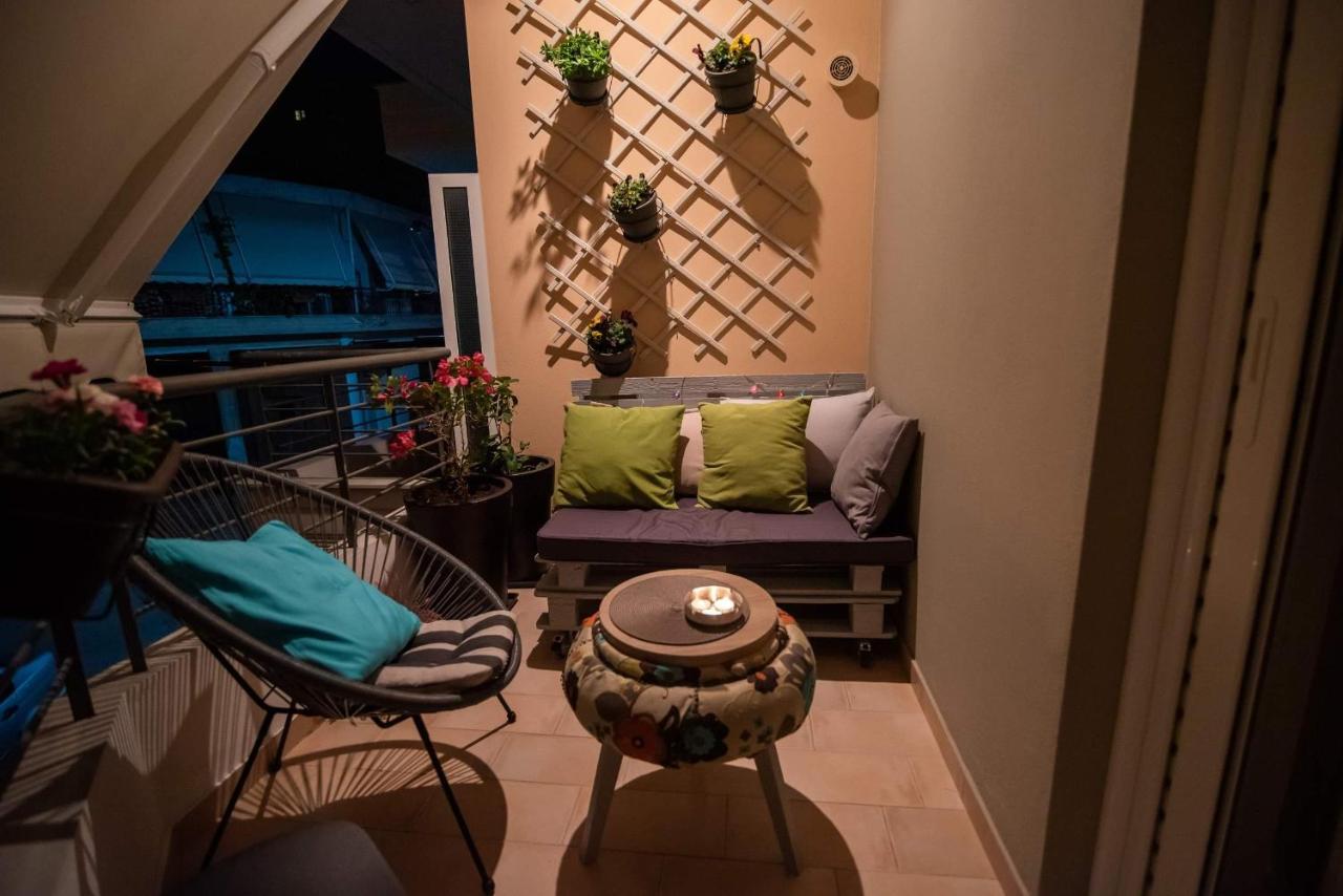 Boheme And Style Apartment Preveza Bagian luar foto