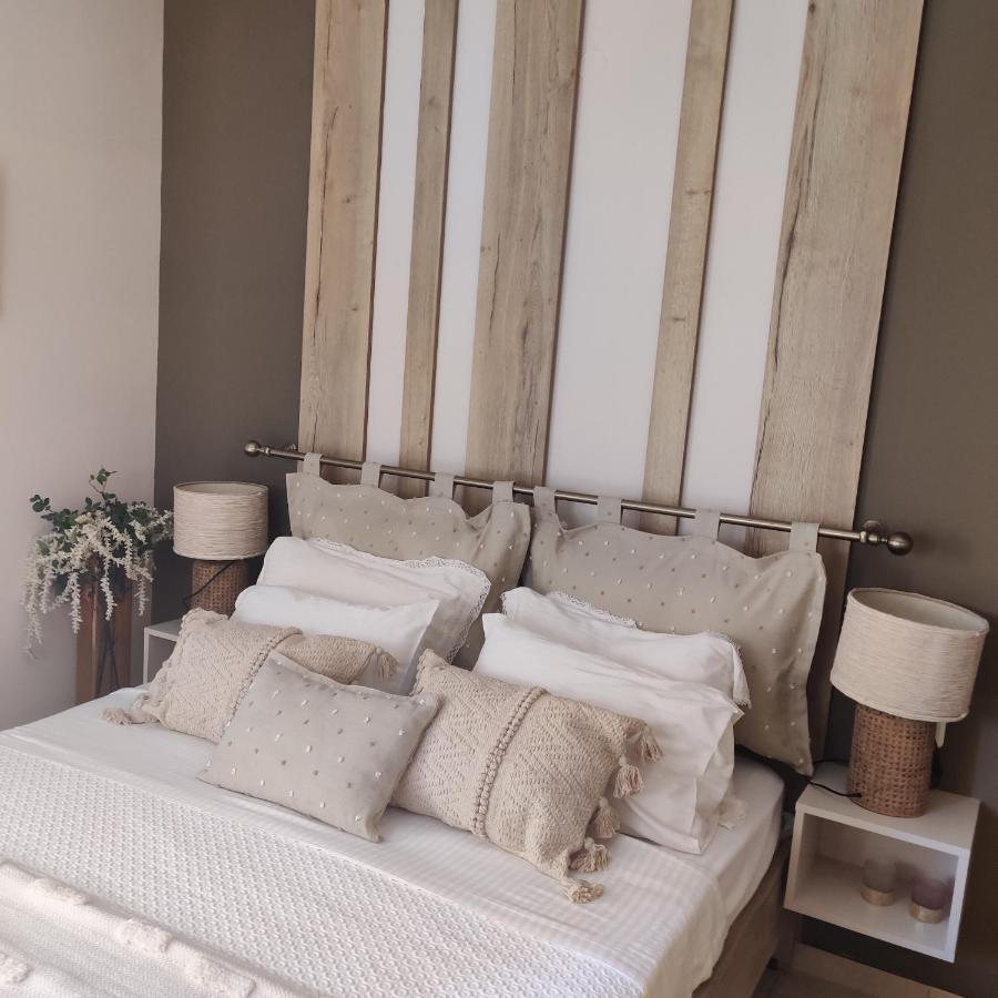 Boheme And Style Apartment Preveza Bagian luar foto