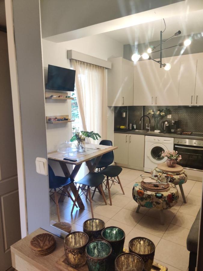 Boheme And Style Apartment Preveza Bagian luar foto