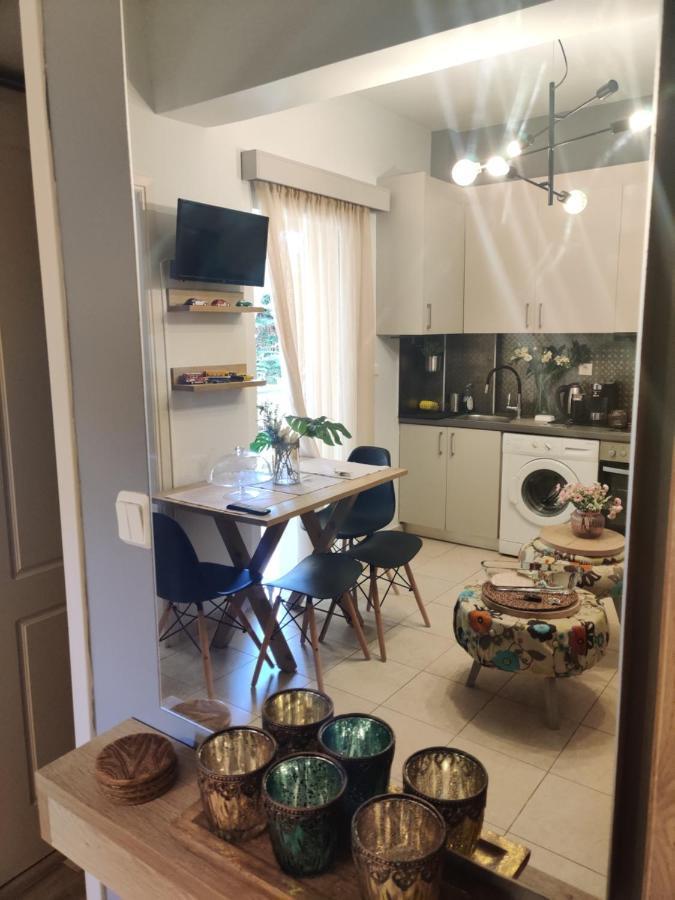 Boheme And Style Apartment Preveza Bagian luar foto